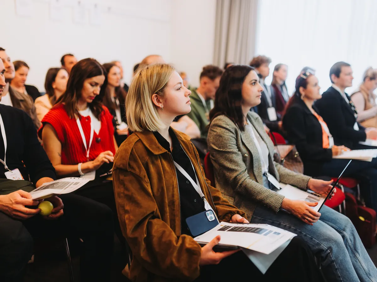 Účastníci workshopu mapovania cesty zákazníka
